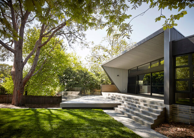 Narrabundah-House-Canberra-by-Adam-Dettrick_dezeen_784_6